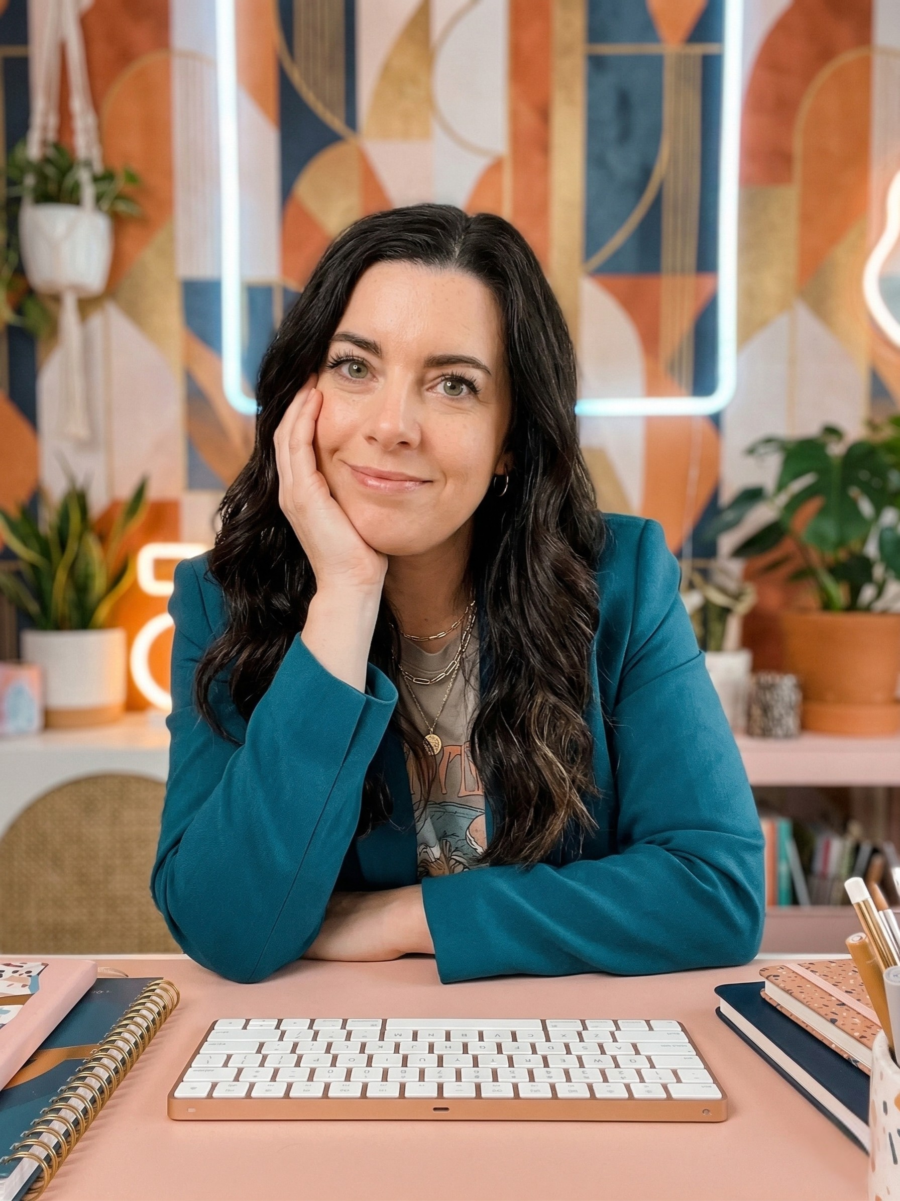 Mélanie Lavigueur, spécialiste en visibilité IA et stratège en marketing numérique